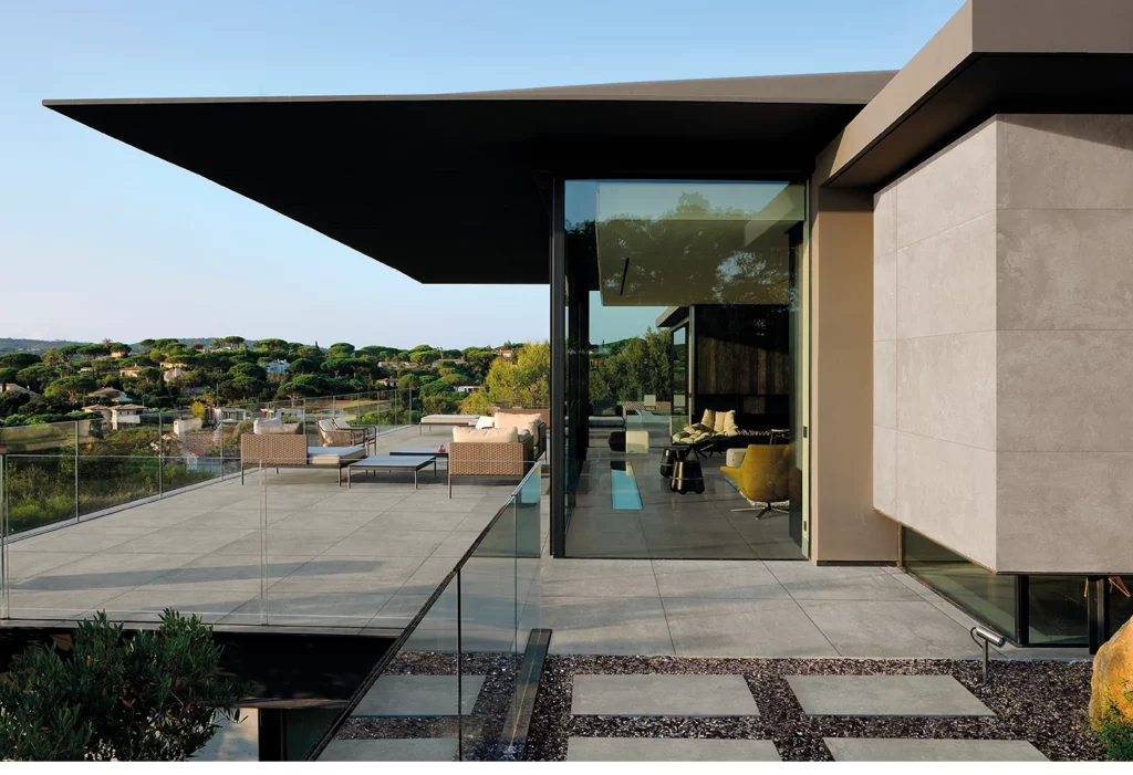 Terrasse avec Carrelage Effet Béton